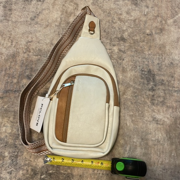 Small sling bag crossbody - Picture 6 of 6